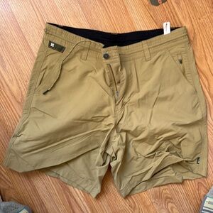 Horizon hybrid shorts- Howler brothers